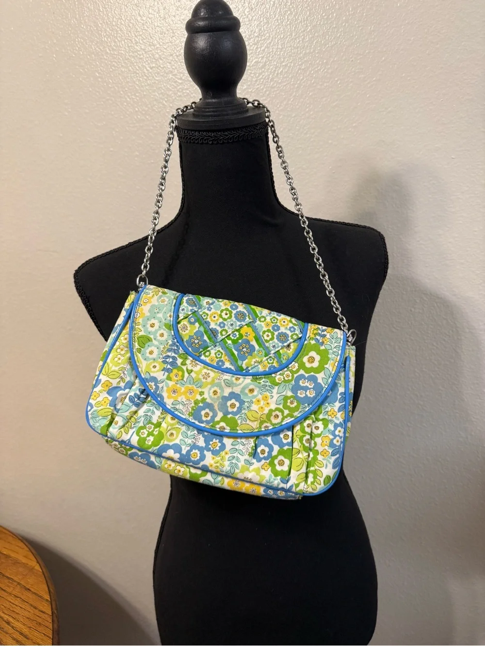 Nwot vers Bradley small shoulder bag fall autum season